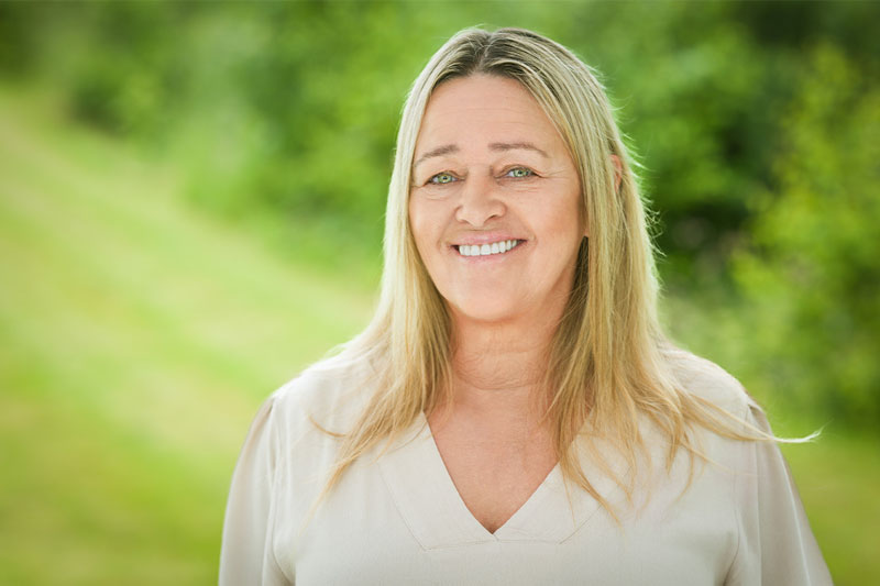 TEAM und JOBS 6 Mitarbeiterin Birgit Haus Marienfeld