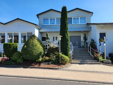 Wohnheim Gebaeude Haus Marienfeld Aussen Wohnheim behinderte Menschen Gebaeude Haus Marienfeld Aussen